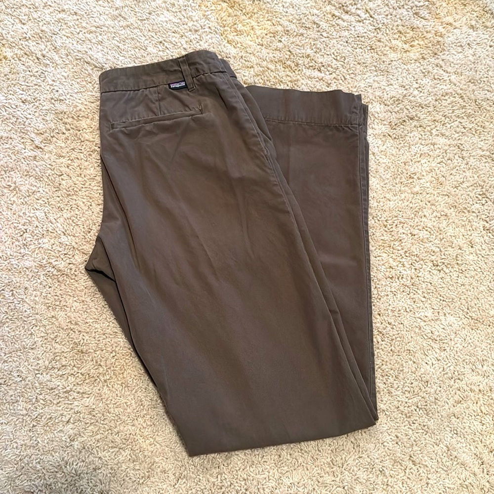 Patagonia Women's Olive Straight Leg Pants